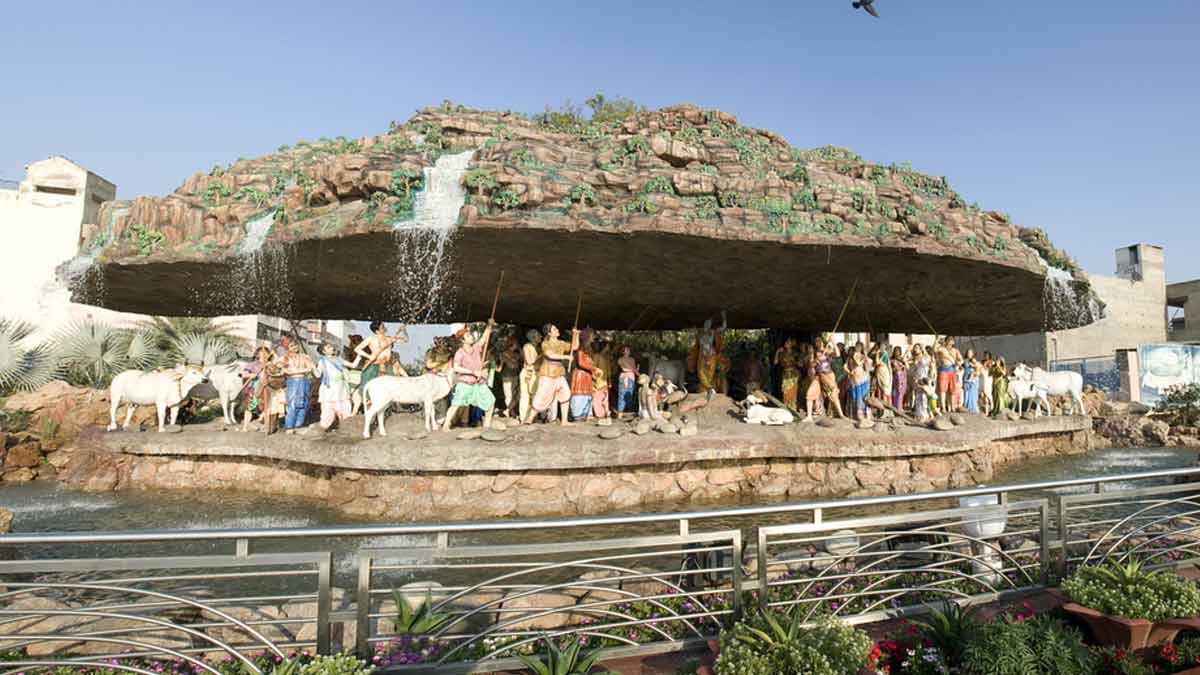 Goverdhan Parikrama